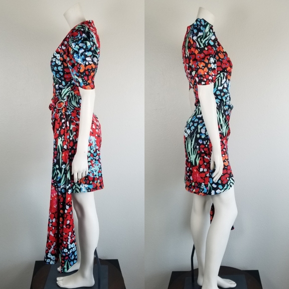 Elliatt Donna Party Faux Wrap Mini Dress in Multi-Color Floral Print Size XS - Picture 3 of 12